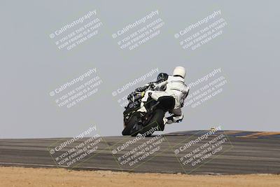 media/Feb-01-2025-Race Pace (Sat) [[cc4130fd98]]/1-Verified/3-Turn 10 Backside (1040am)/